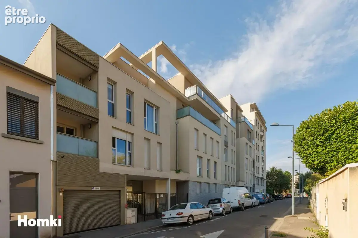 Appartement T3 de 70 m² à Villeurbanne 69100, Rue Raspail - photo 11