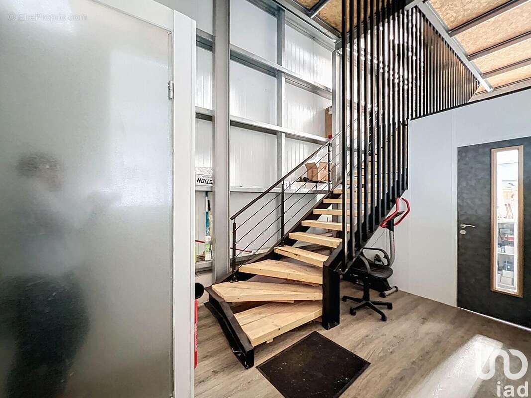 Photo 7 - Commerce à BRIE-COMTE-ROBERT