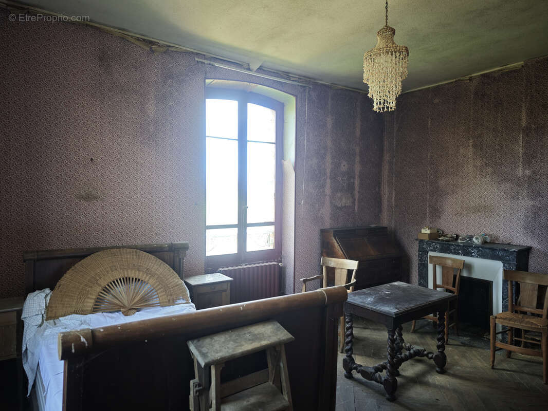 Maison à CHATILLON-EN-BAZOIS