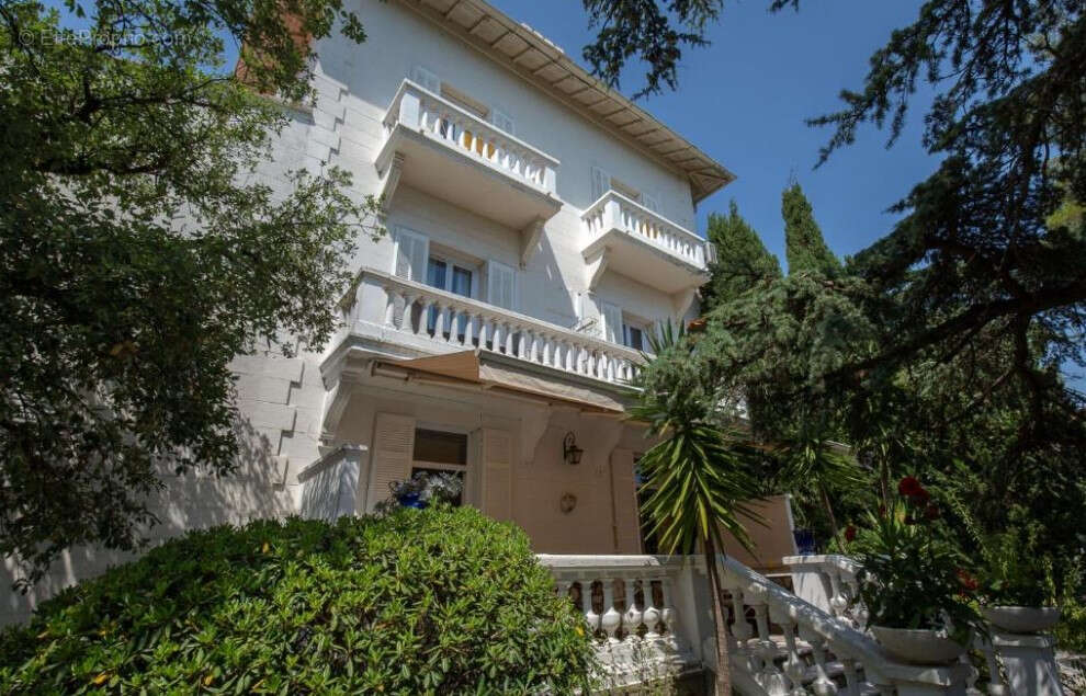 Maison à SAINT-RAPHAEL