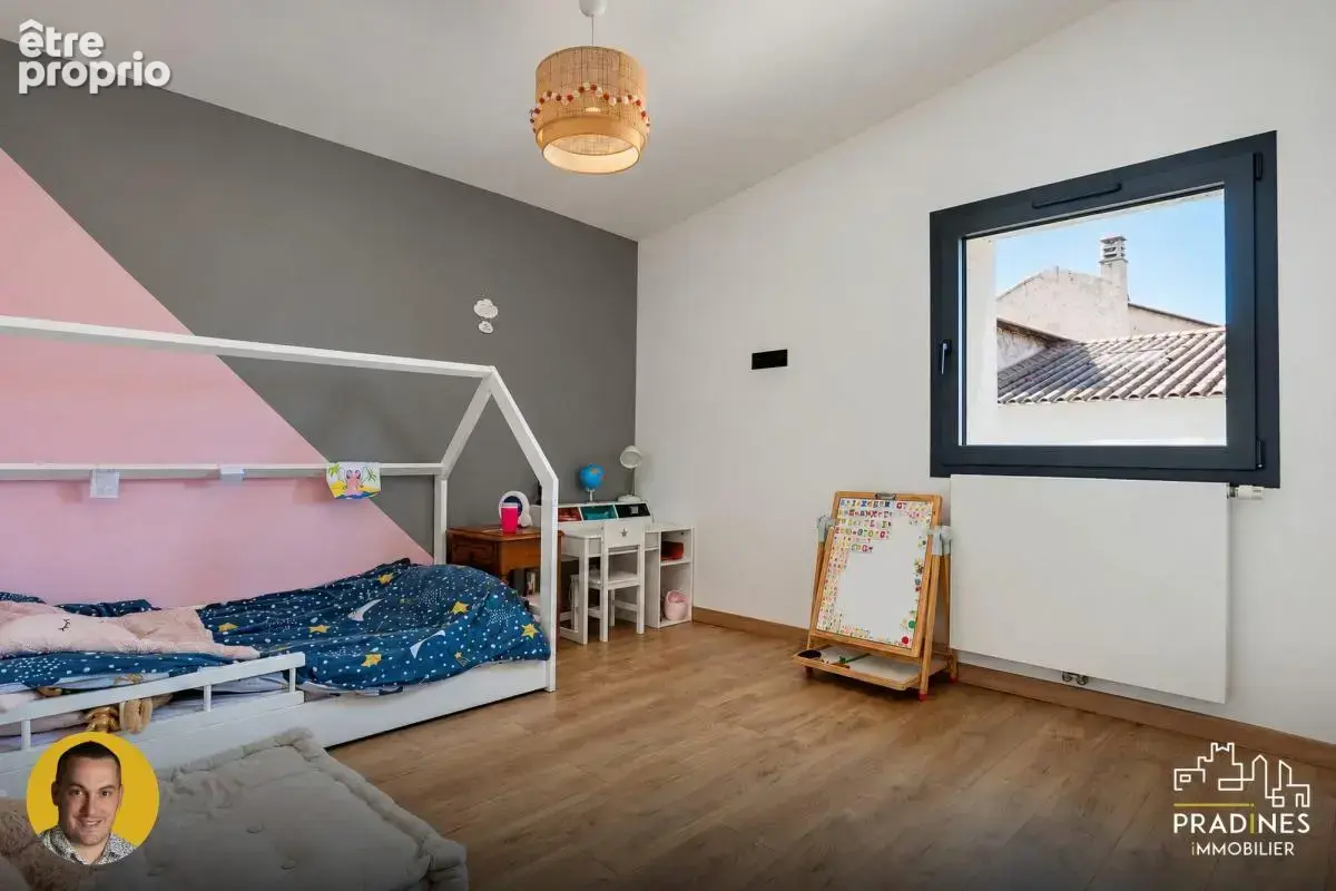 ? soucieu-en-jarrest : maison familiale rénovée de 221 m² - photo 12