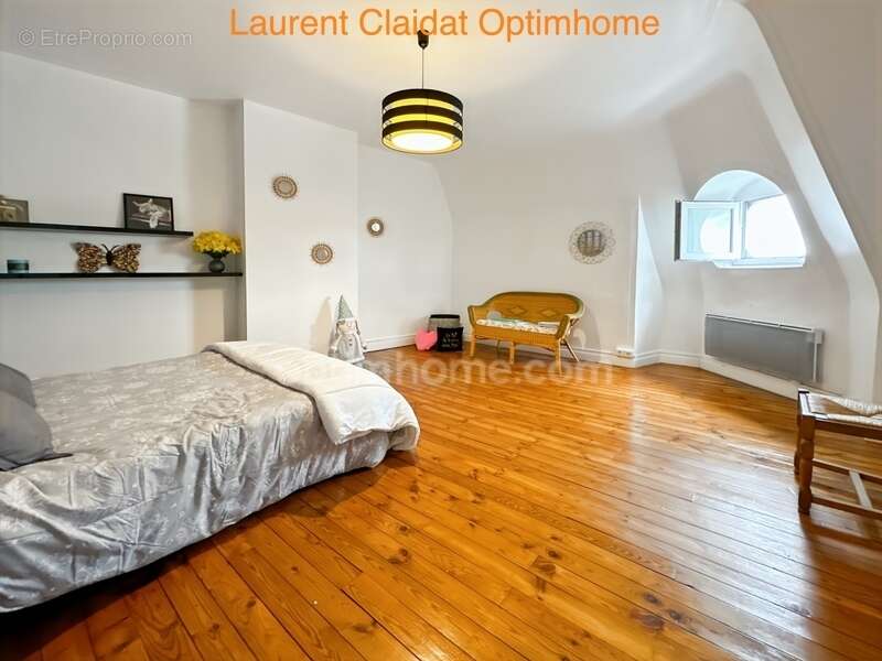 Maison à SAINT-QUENTIN