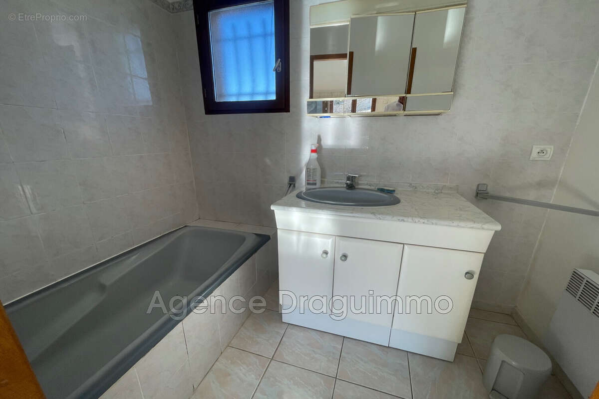 Maison à DRAGUIGNAN