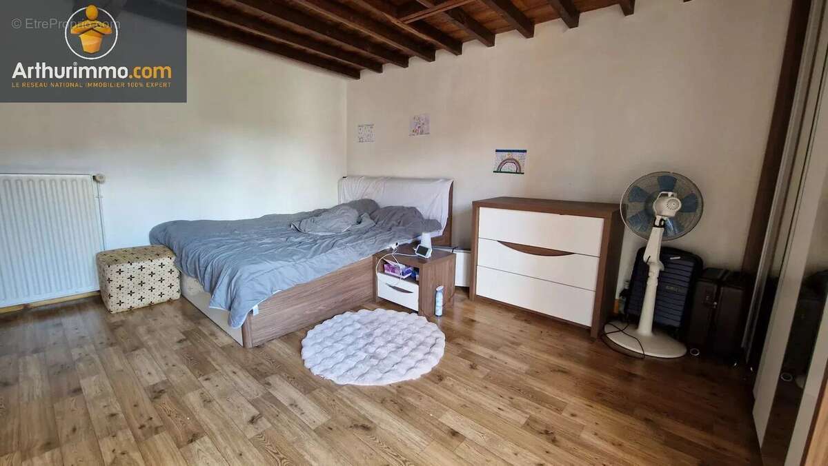 Maison à BRETEUIL