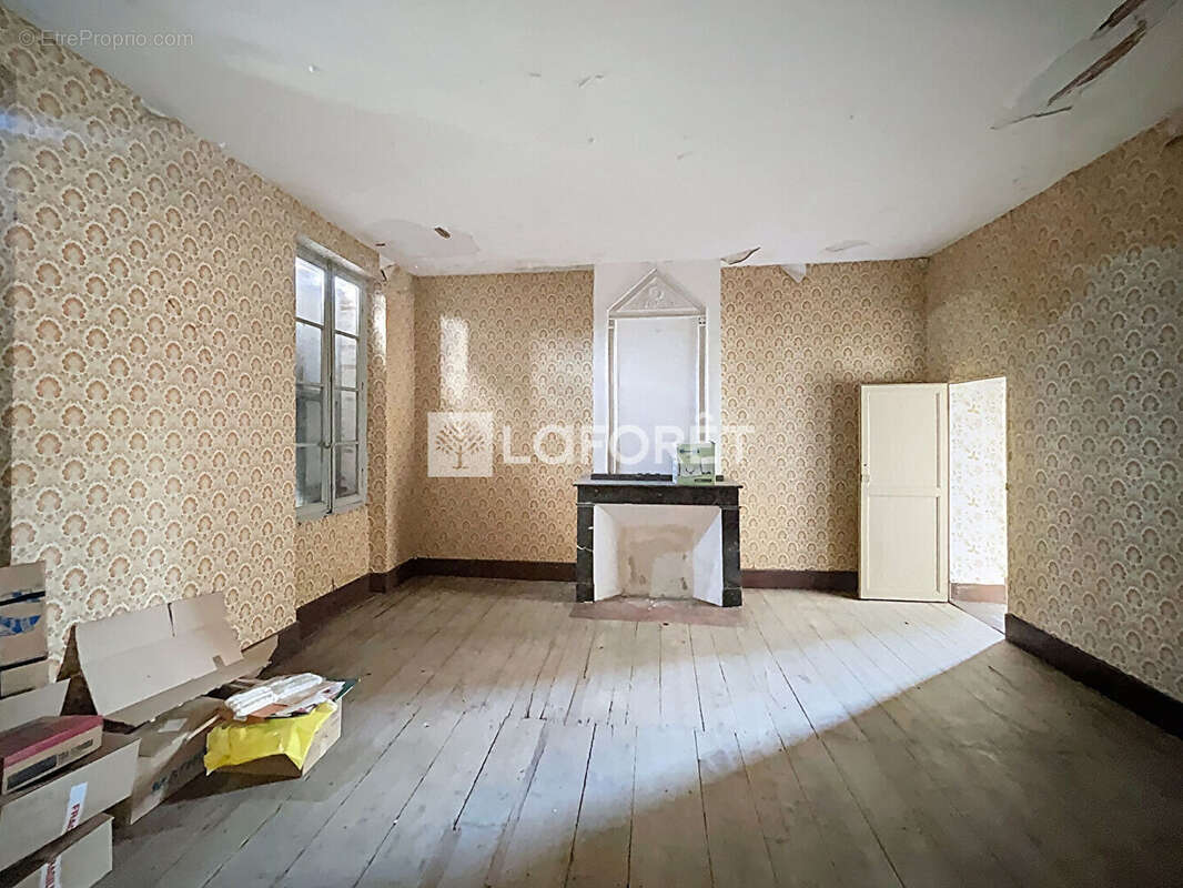 Maison à CASTELSARRASIN