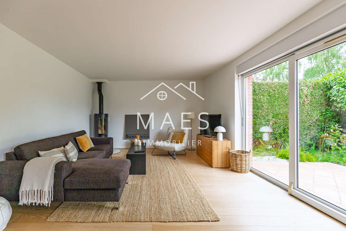 Maison à WAMBRECHIES