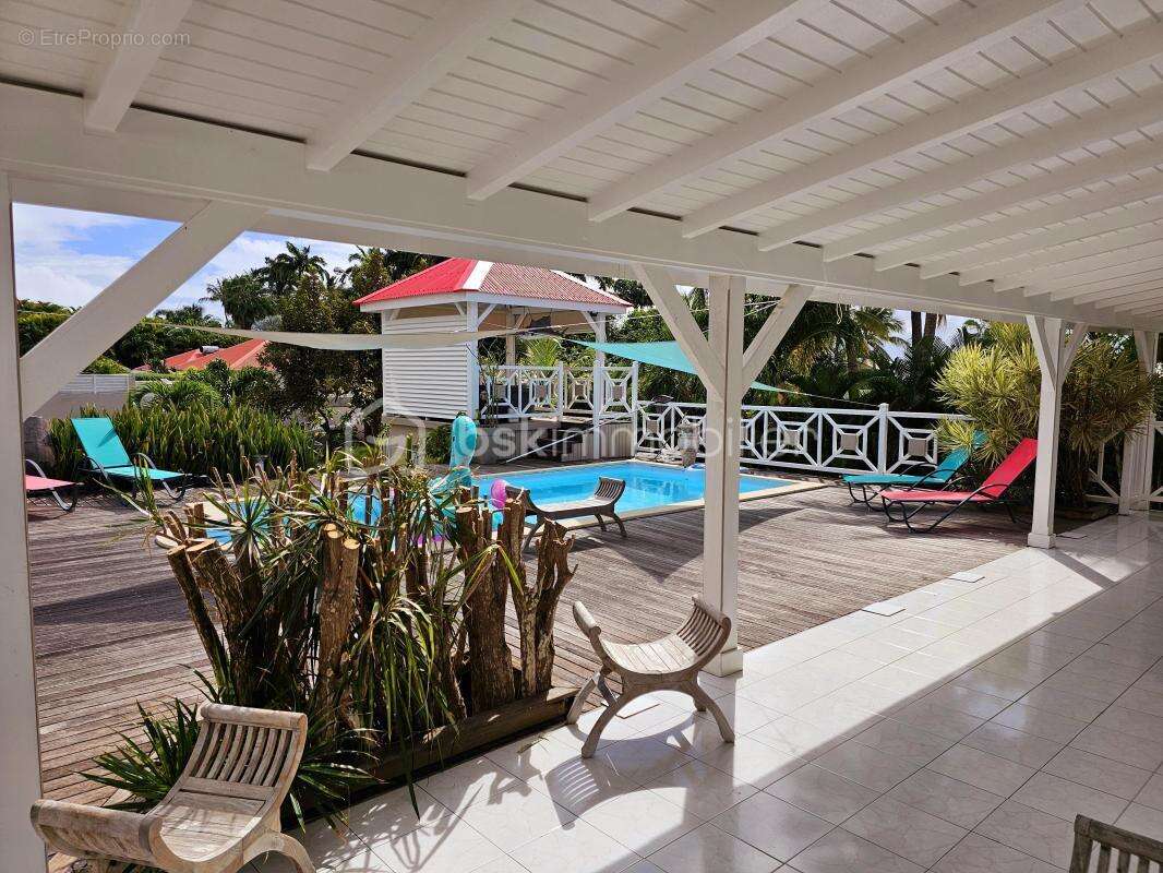 Maison à SAINT-FRANCOIS