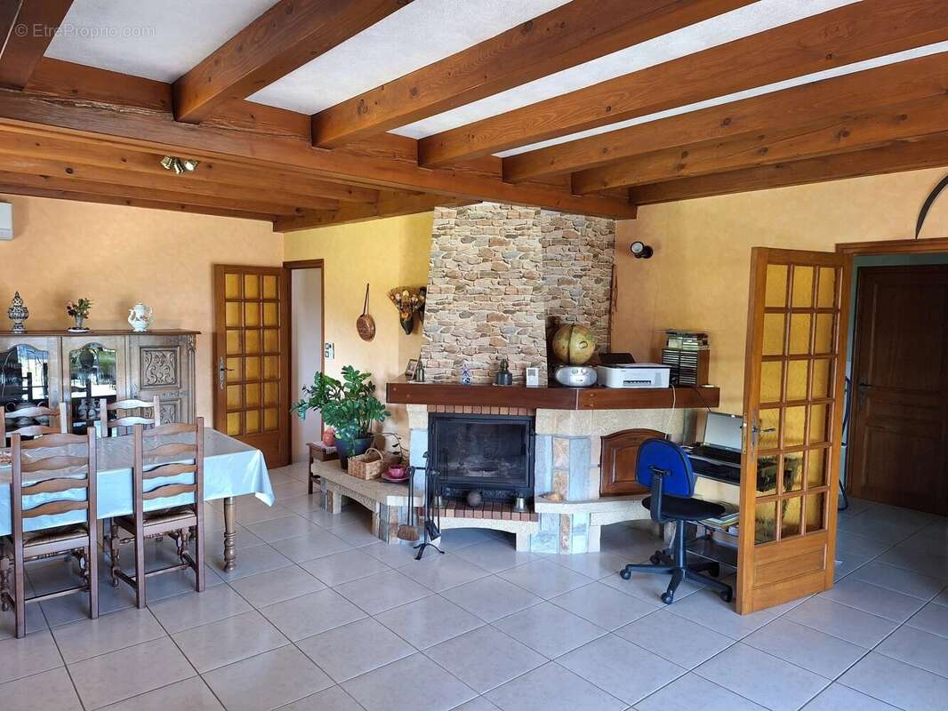 Maison à LAMASTRE