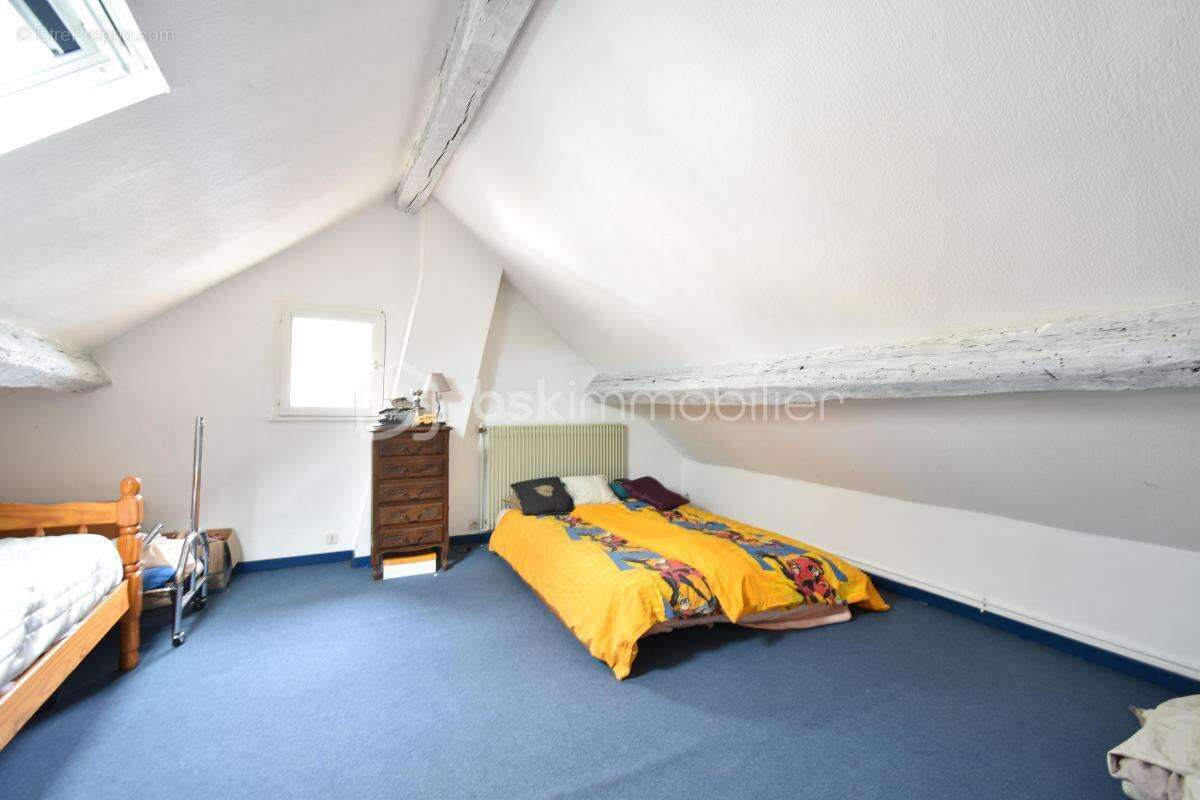 Maison à SAINT-LOUP-DE-NAUD