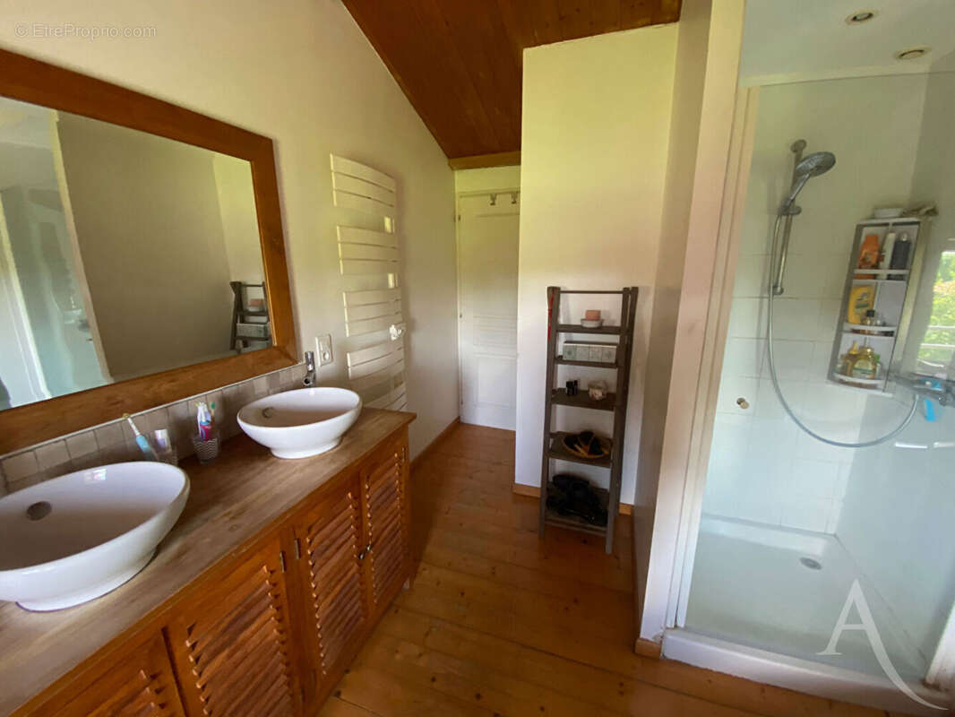 Maison à TREIZE-SEPTIERS