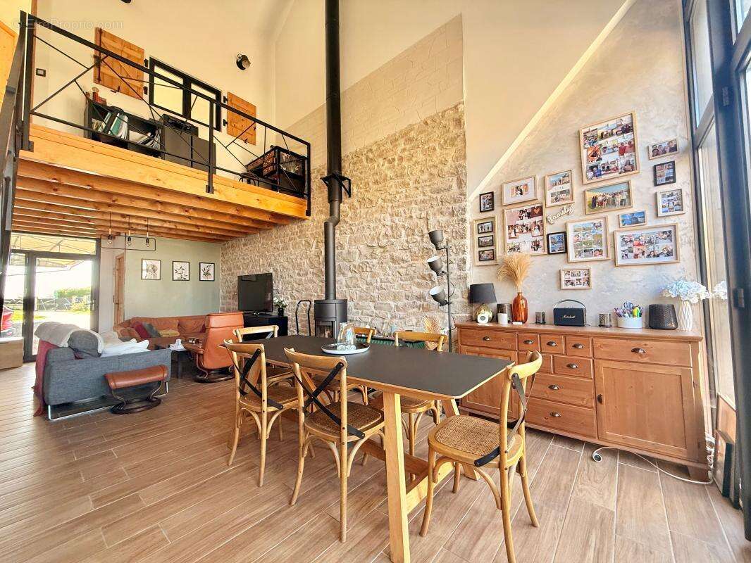 Maison à BONNENCONTRE