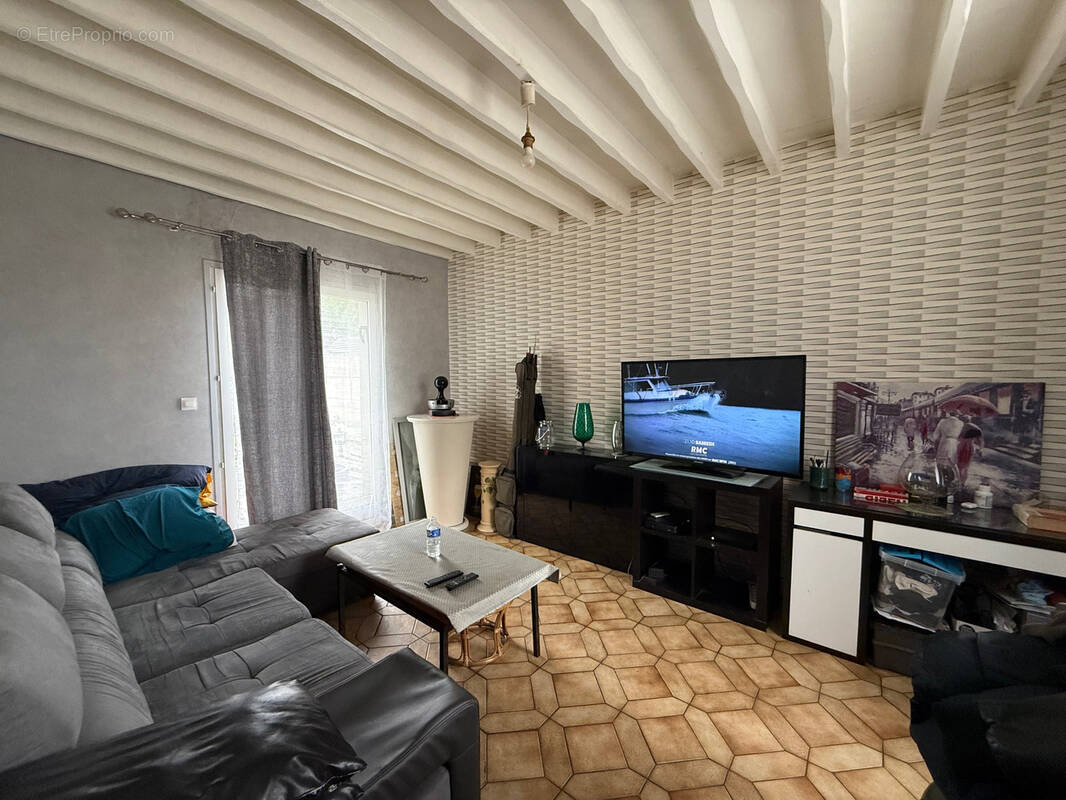 Maison à NEUILLY-EN-THELLE