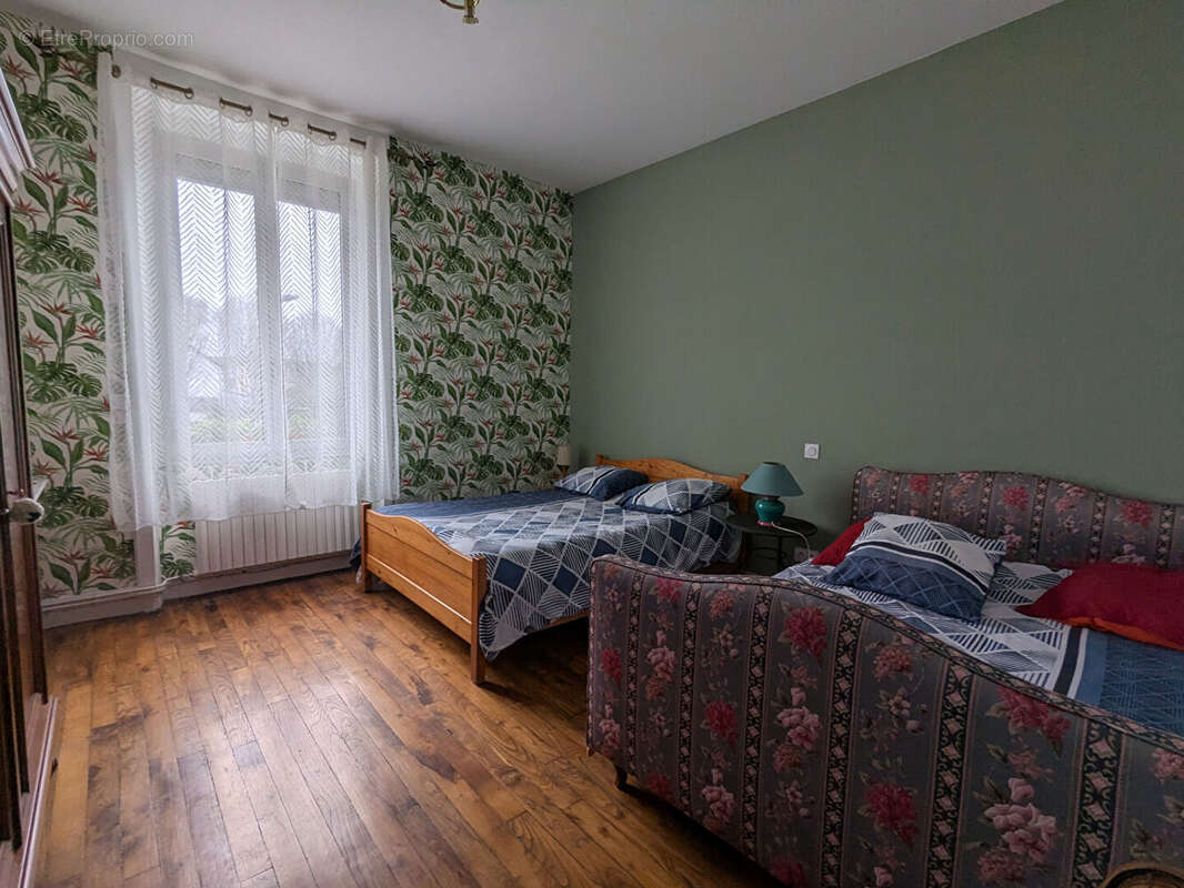 Maison à MALESTROIT