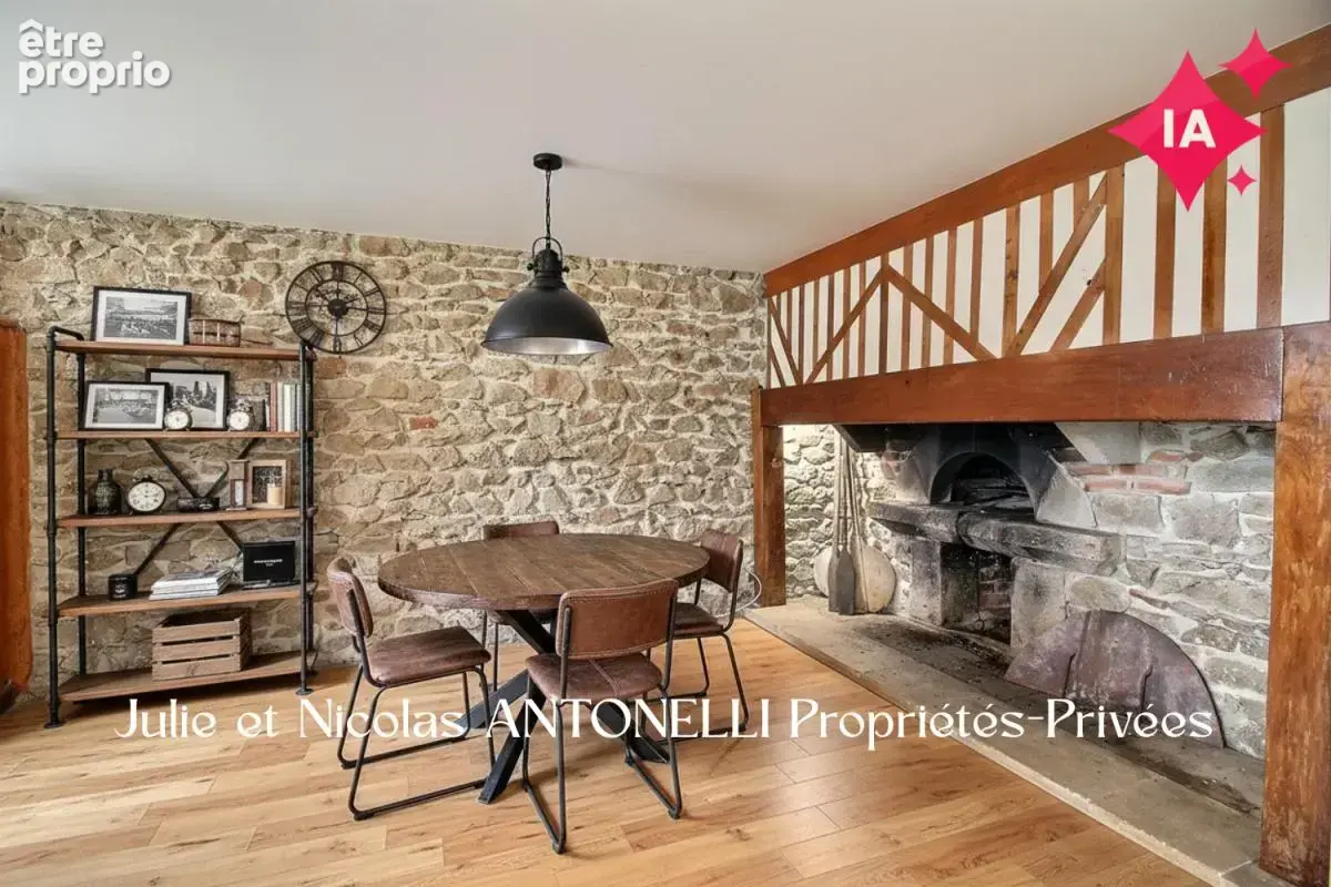 LA FOUILLOUSE (42480) Maison en pierre 212m² habitables 6 chambres garage et jardin - photo 6