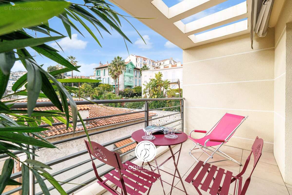 Appartement à NICE