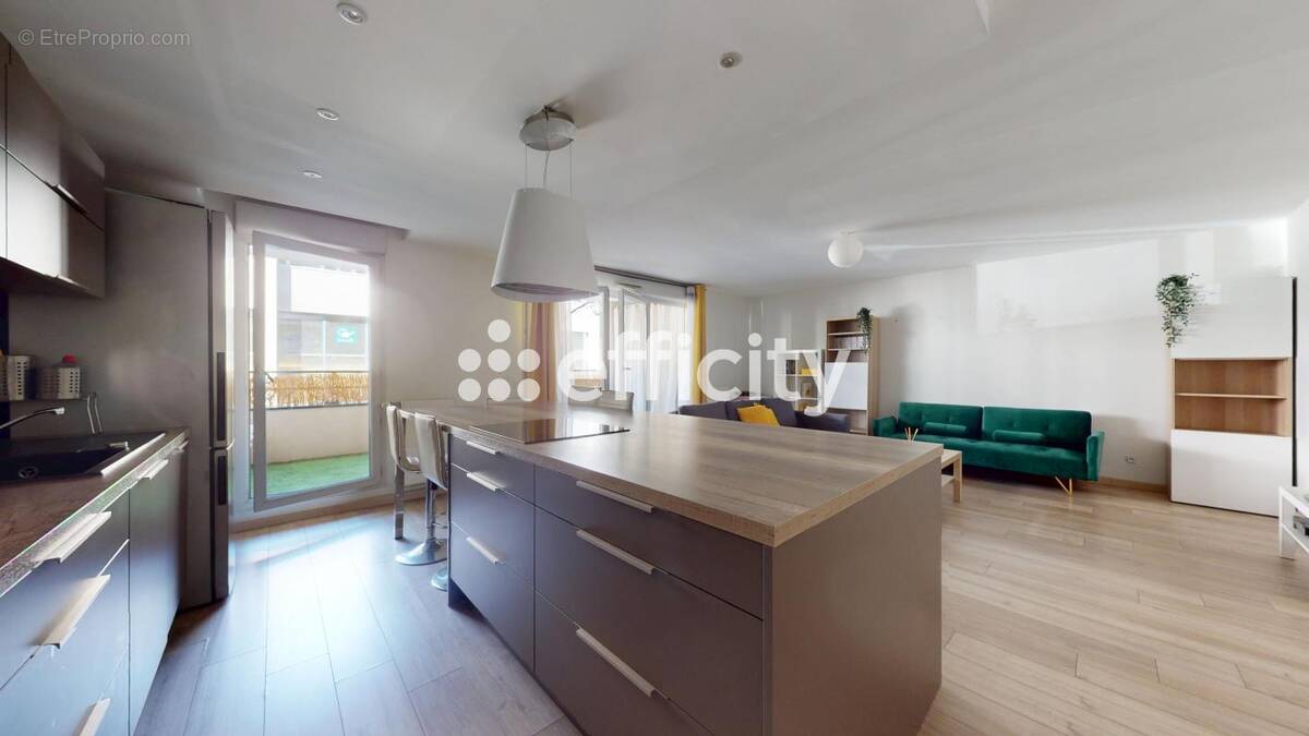 Appartement à VILLEURBANNE