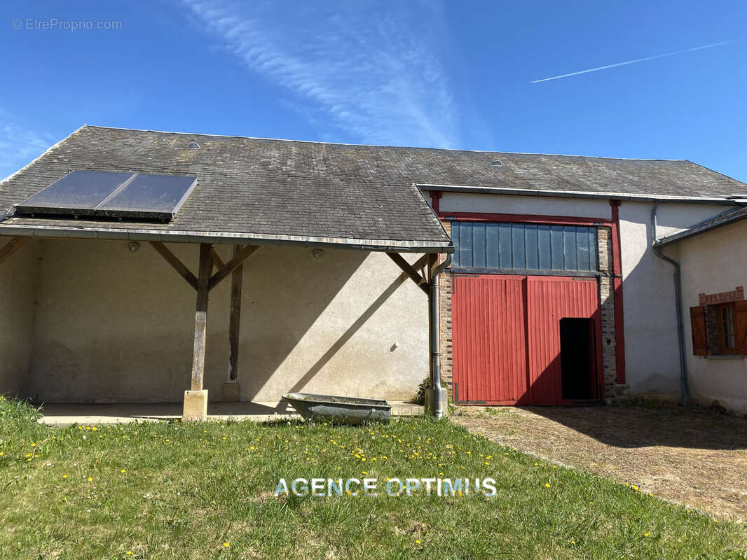 Maison à COURLON-SUR-YONNE