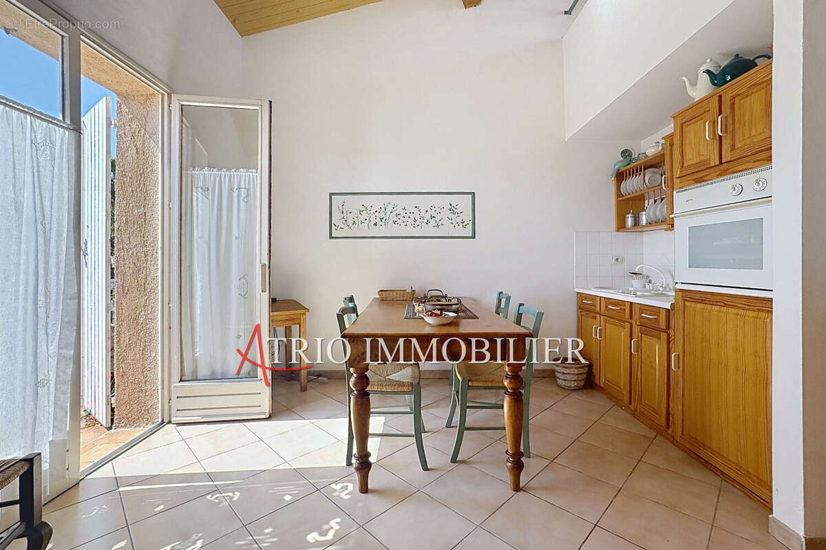 Appartement 40 m² à Cagnes-Sur-Mer  - photo 5