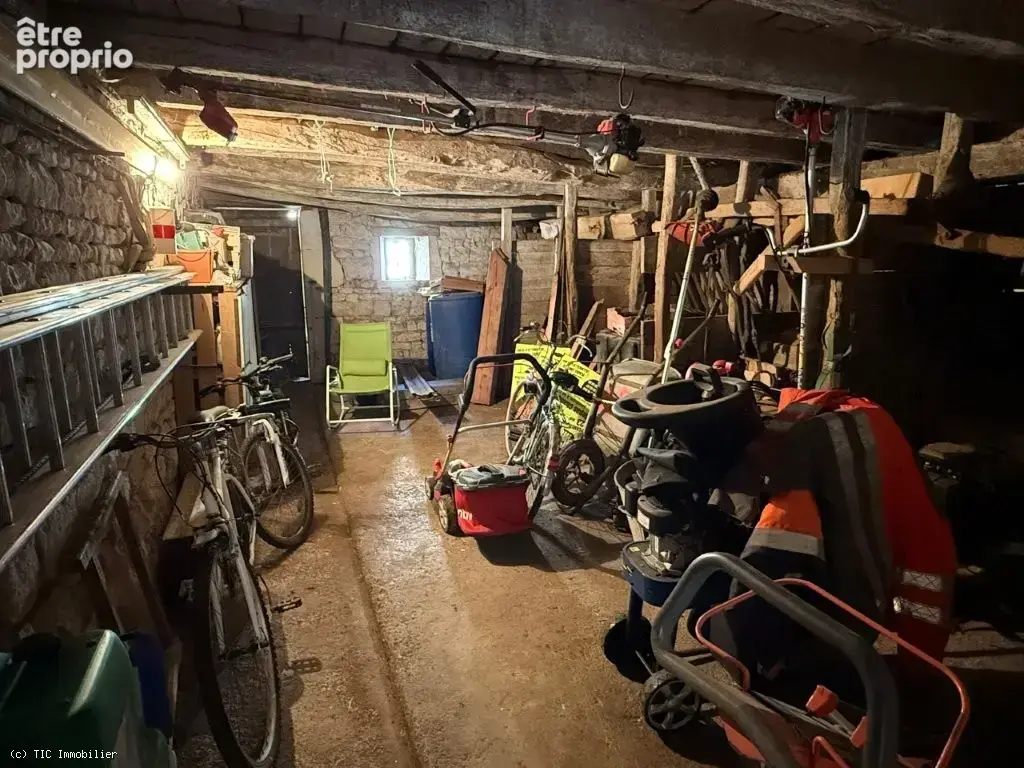 Maison En Pierre Rénovée Avec 4 Chambres - photo 28