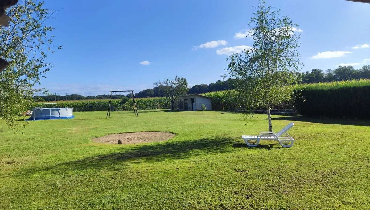 Maison à PEYREHORADE