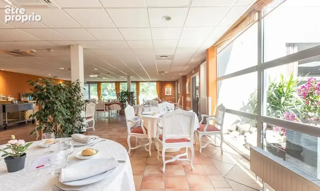 Investissement locatif  ste foy d'aigrefeuille  résidence ehpad la cocagne - 6.6% de rentabilité - photo 4
