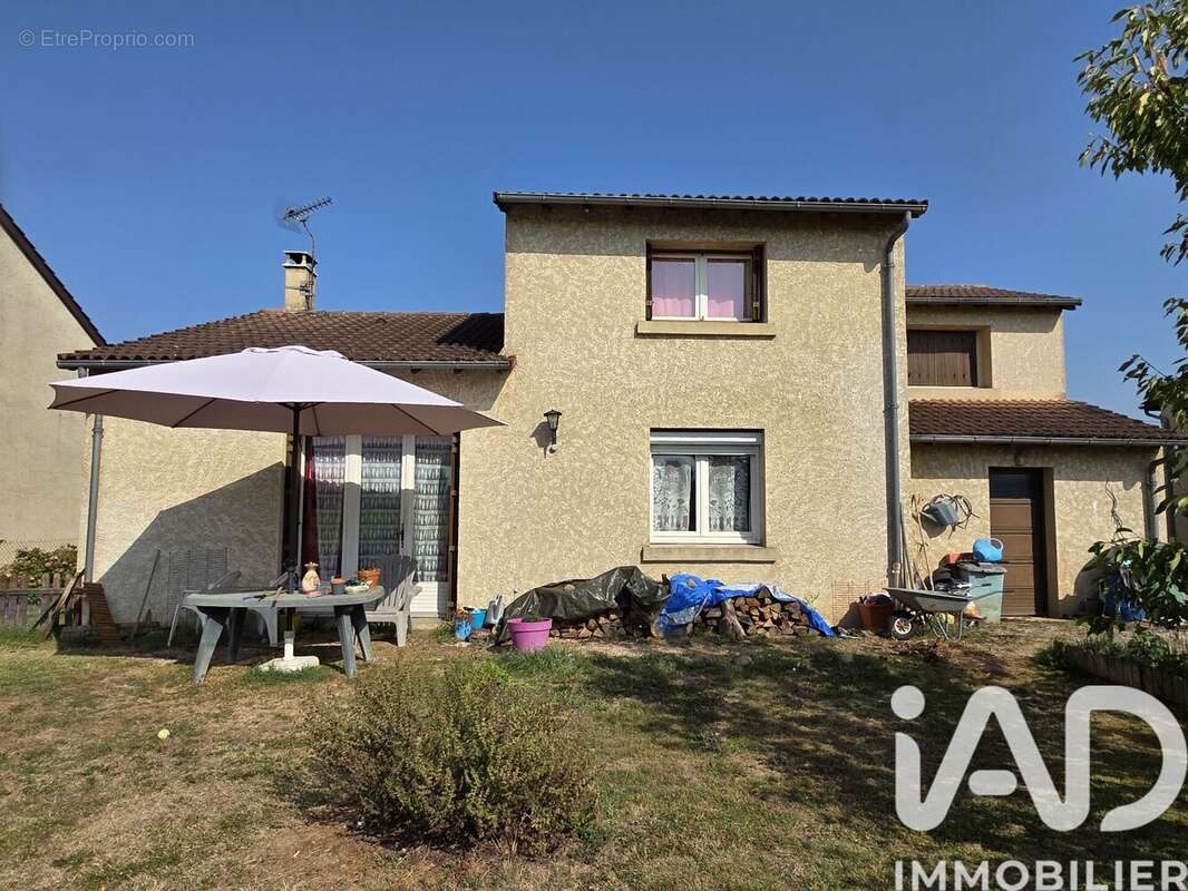 Photo 2 - Maison à BRETENOUX