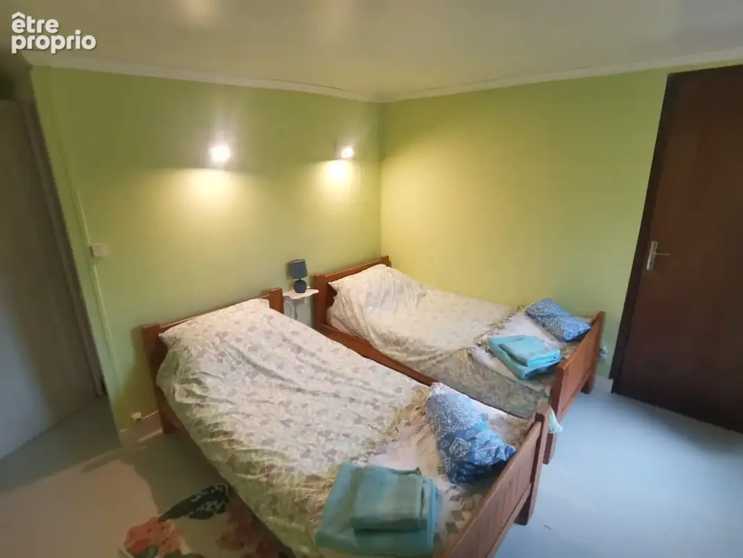 Ensemble immobilier avec deux gites - piscine - photo 13
