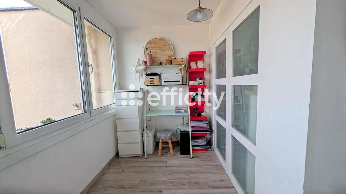 Appartement à TORCY