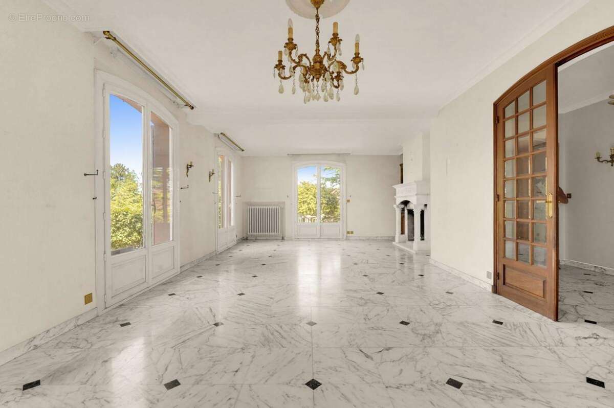 Maison à RAMONVILLE-SAINT-AGNE