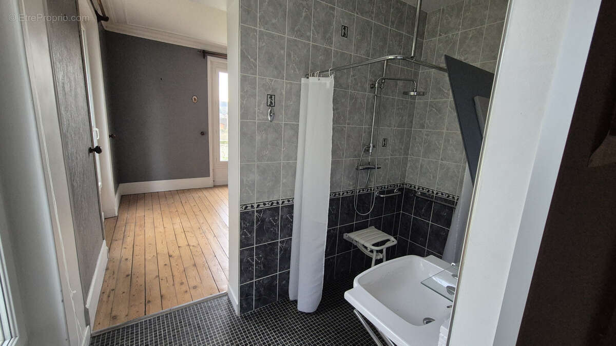 Maison à CHAUMONT-EN-VEXIN