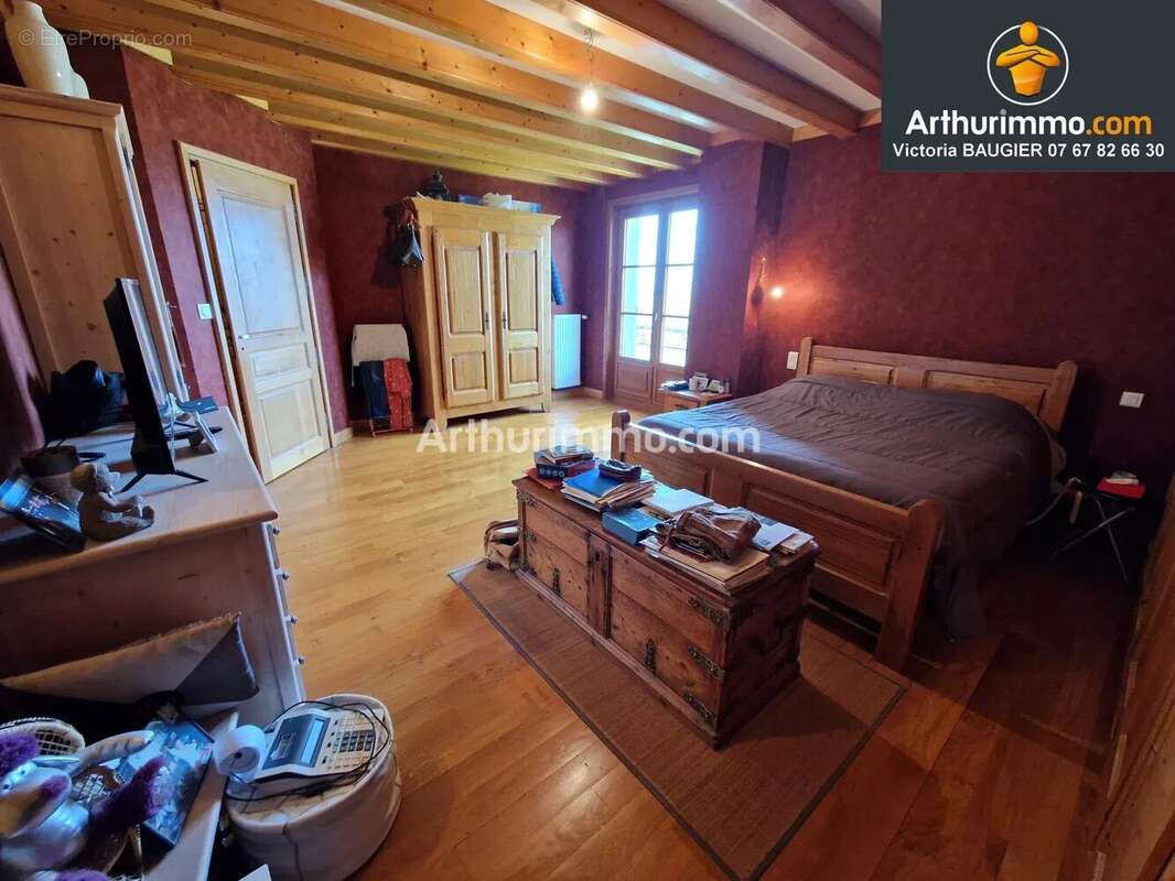 Maison à LONS-LE-SAUNIER