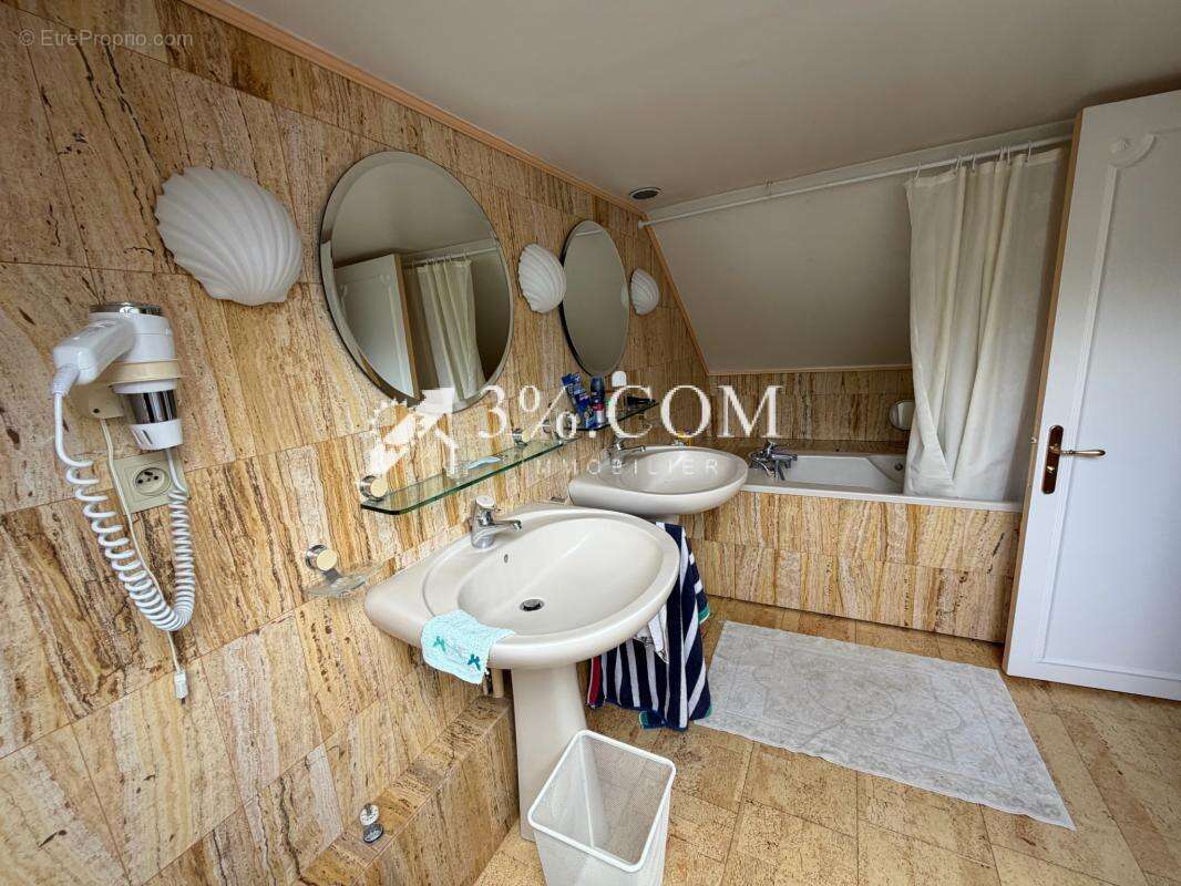 Maison à THUMERIES