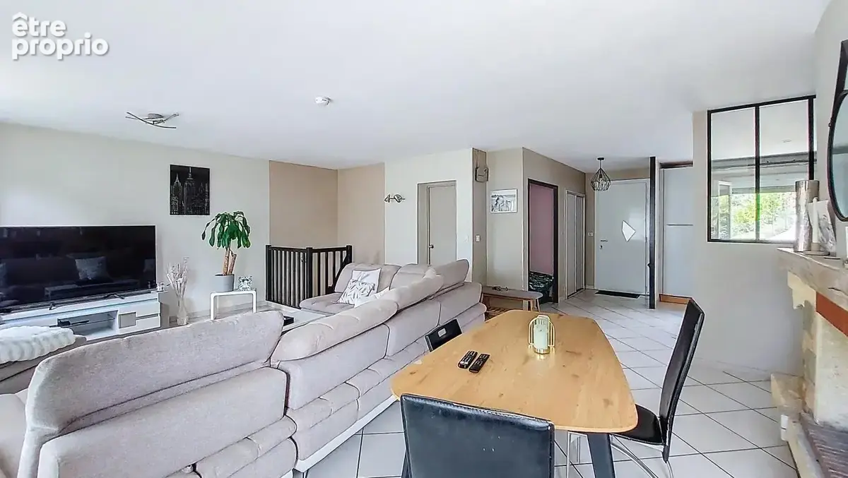 Maison - 5 Chambres - 1 Salle de jeux - Buanderie - Jardin - Au calme absolu - photo 8