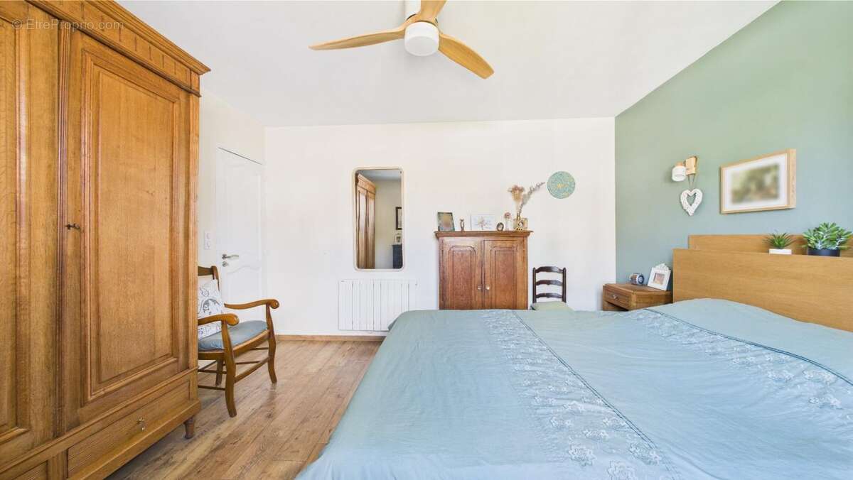 Maison à LUC-LA-PRIMAUBE