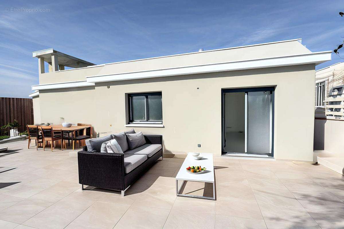 Appartement à THIAIS