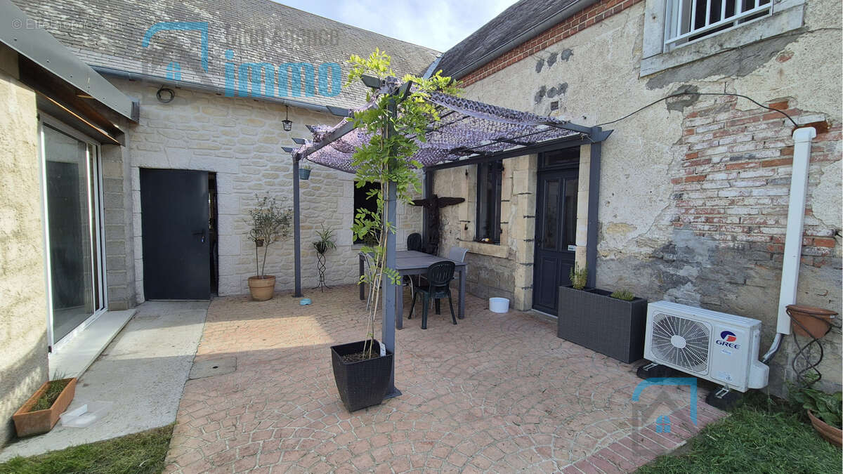 Limeux - Maison de pierres rénovée 3 chambres, avec garage  et jardin - photo 11