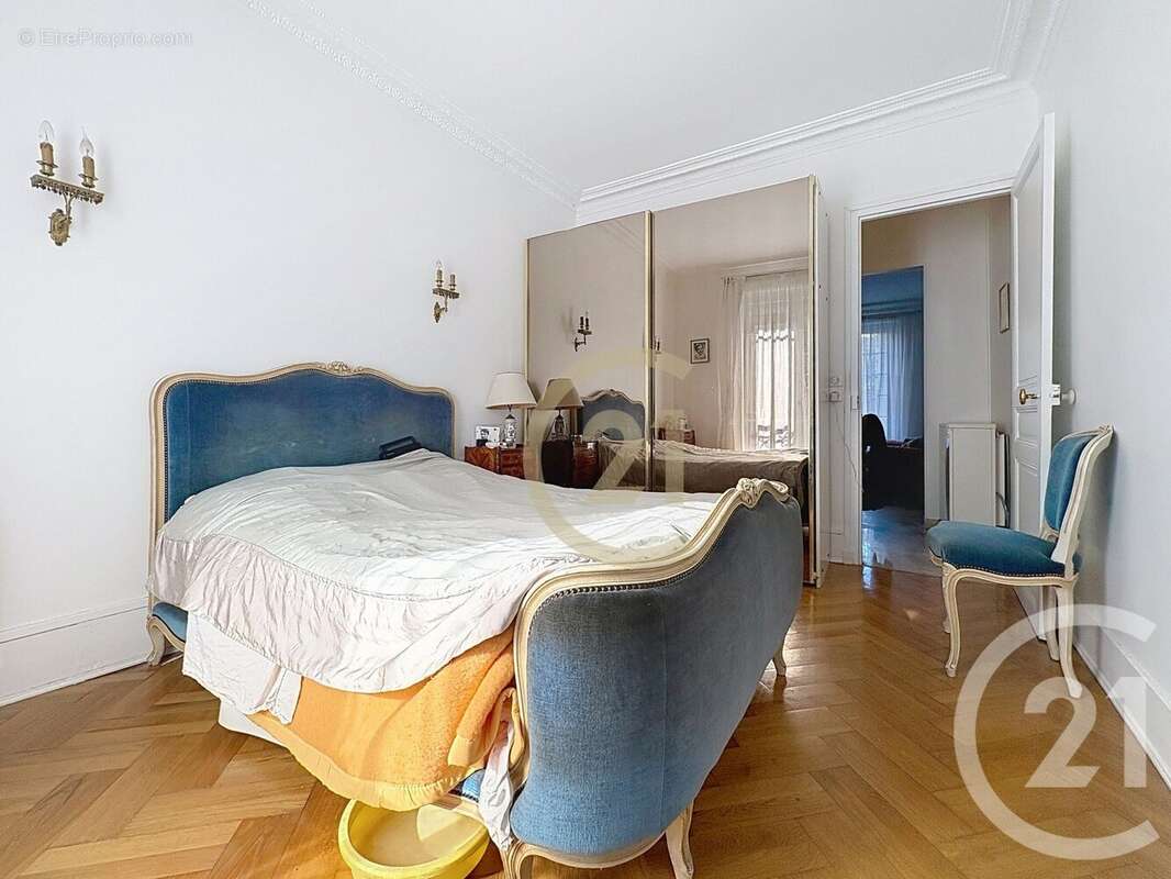 Appartement à PARIS-12E