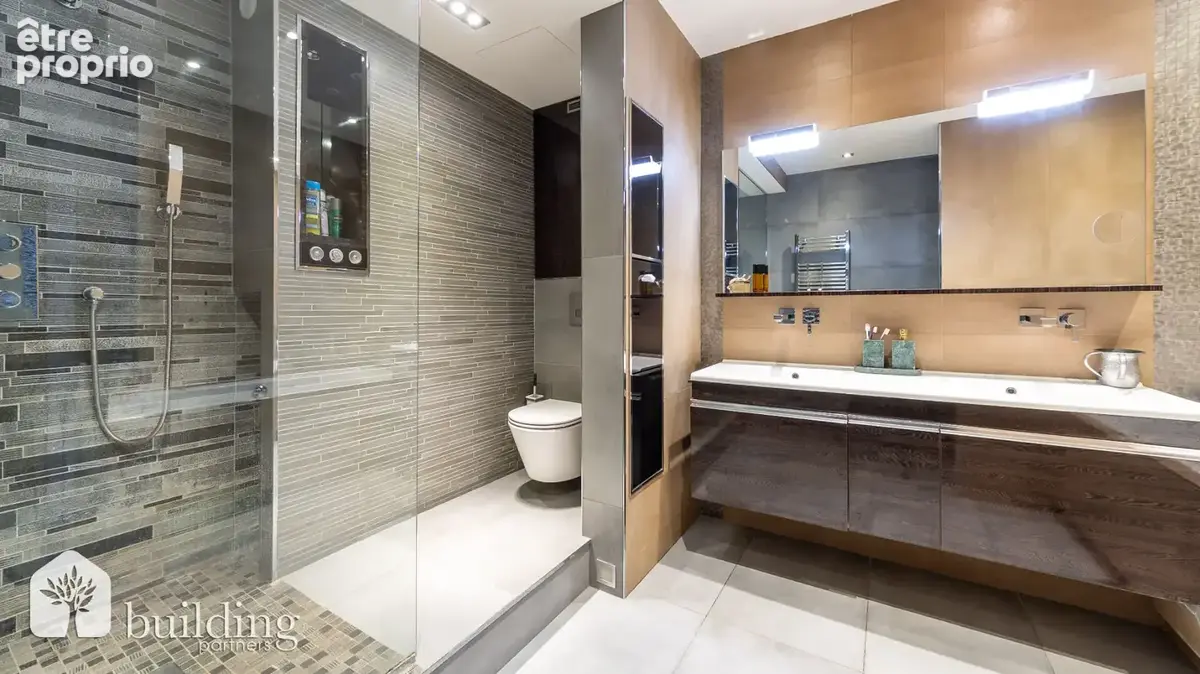 À vendre - Levallois-Perret Villiers - Appartement familial 6 pièces avec balcons de 159,37 m² - photo 10