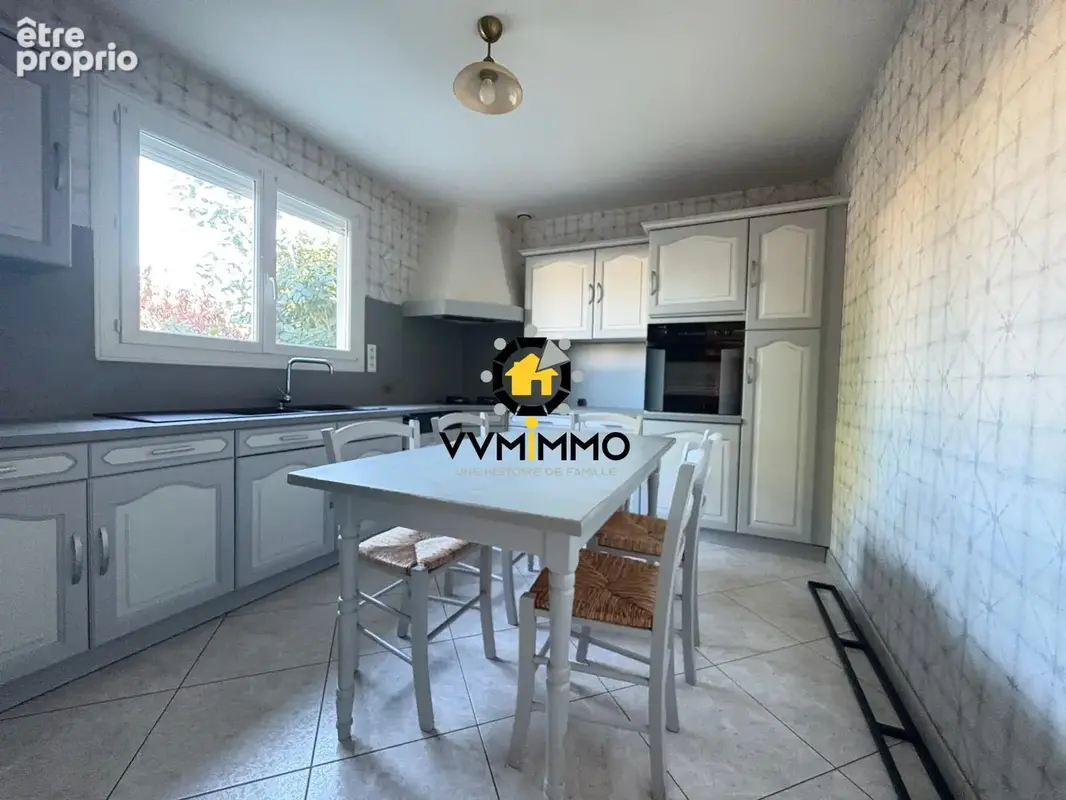 Maison 5 pièces 92 m² à vendre à Sainte-Luce-Sur-Loire (44980) - photo 3