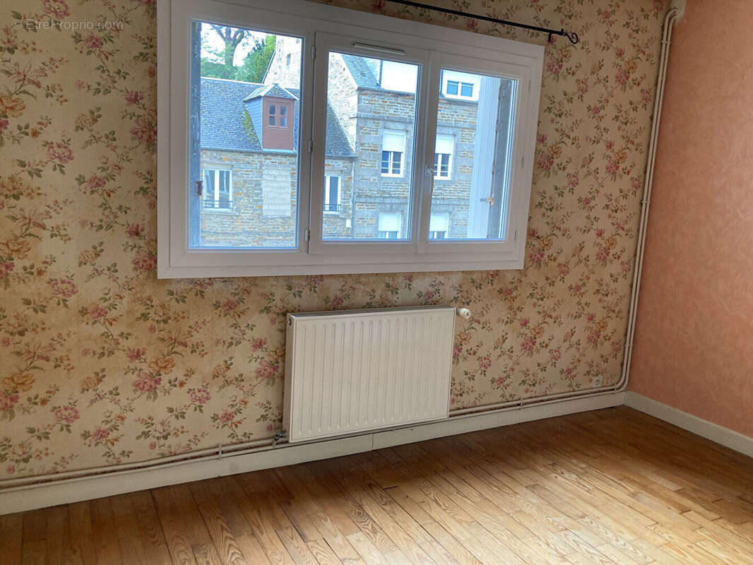 Appartement à CONDE-SUR-NOIREAU