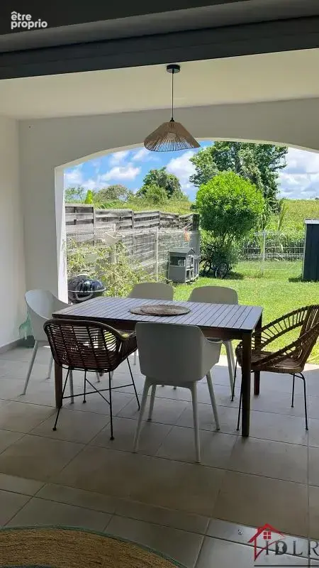 Appartement à LE ROBERT