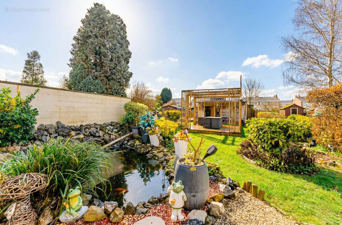 Maison à ANNOEULLIN