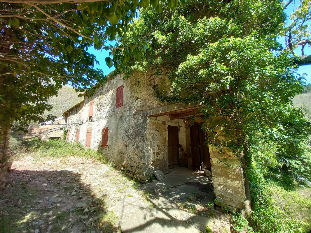 Maison à PREMIAN