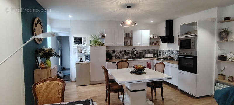 Maison à vendre 10 pièces SAINT GENEROUX (79) - photo 2