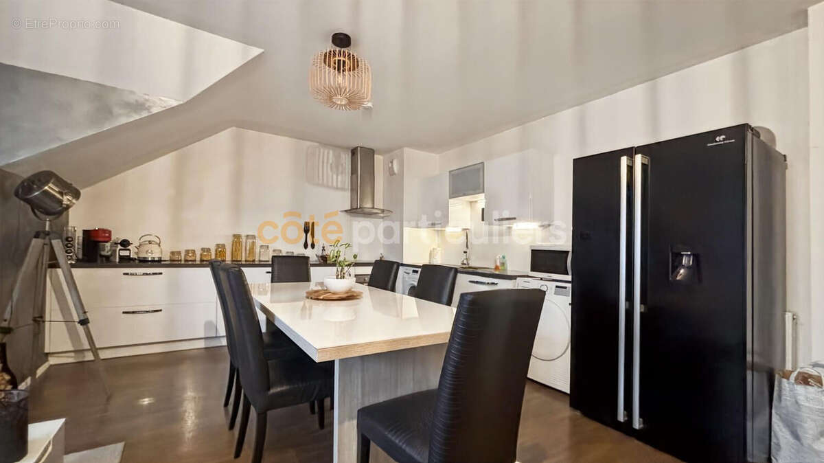 Appartement à MOISSY-CRAMAYEL