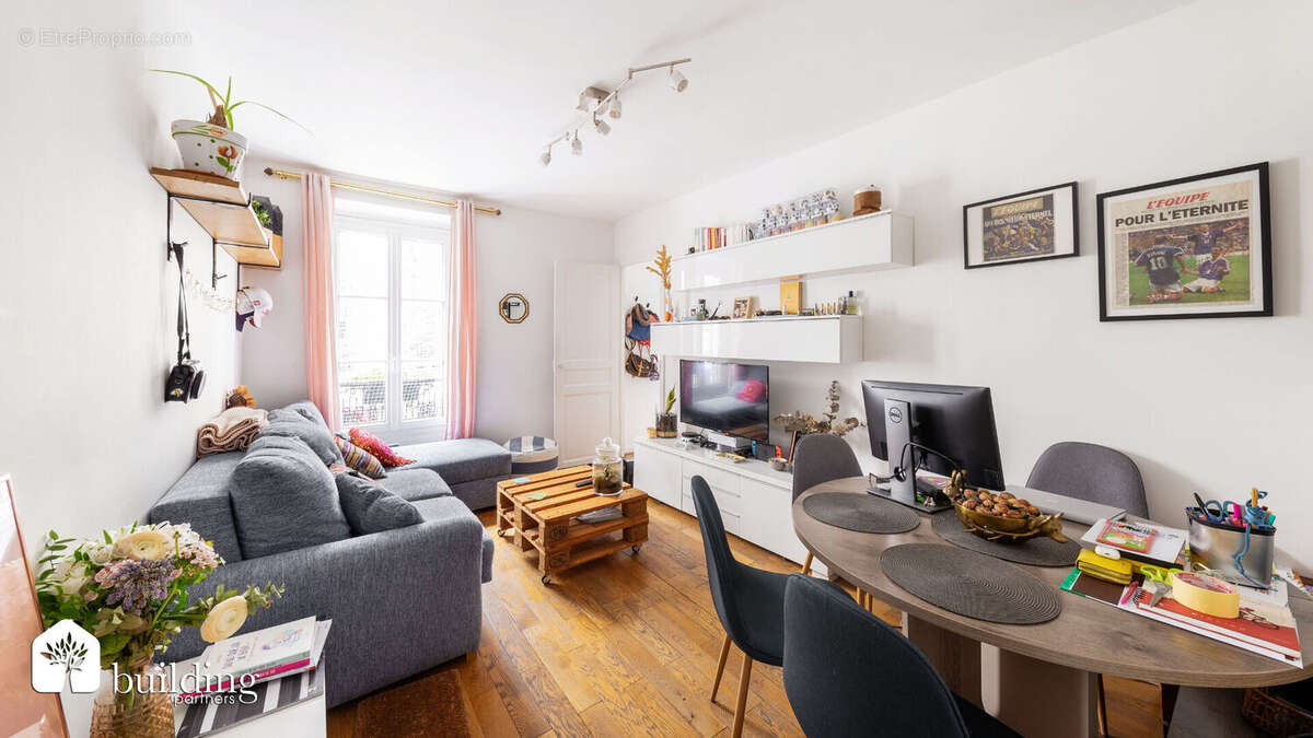 Appartement à LEVALLOIS-PERRET