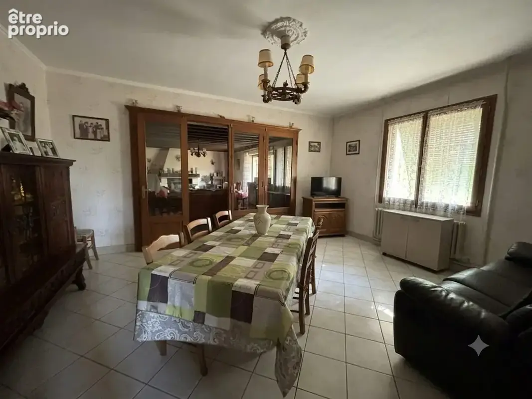 Maison 7 pièces 206 m² à vendre à Bourg-De-Peage (26300) - photo 3