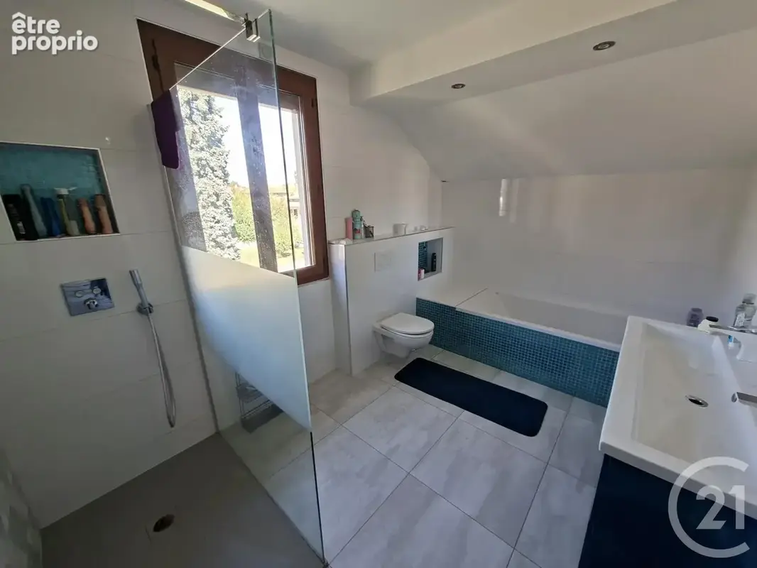 Maison 6 pièces 148 m² à vendre à Claix (38640) - photo 10