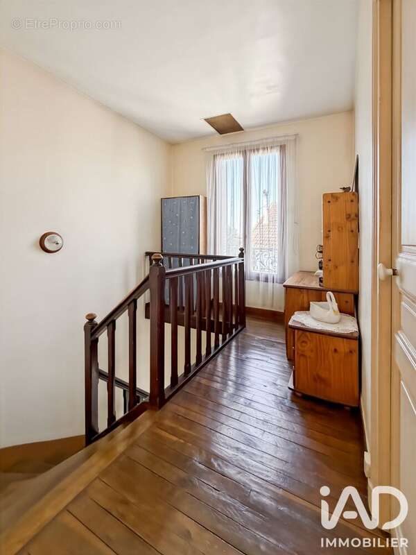 Maison 65 m² à Creteil  - photo 9