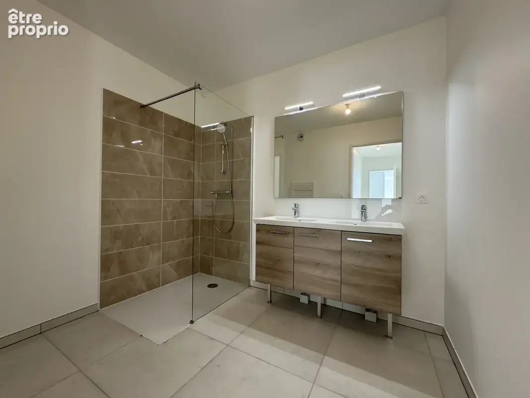 APPARTEMENT T3 avec jardin privatif - photo 4